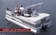 Crestliner LSi 2285 Sterndrive 2004 Boat specs