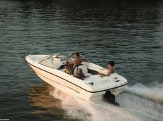 Bayliner 175 2005 Boat specs