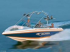 Supra Launch 24 SSV 2005 Boat specs