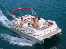 Sweetwater 2019 RE-3 Gate 2005 Boat specs