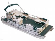 Sweetwater Challenger 220 RE  2005 Boat specs