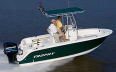 Trophy 1903 Center Console 2005 Boat specs