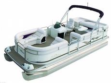 Weeres SunDeck 220 Tri-toon 2005 Boat specs