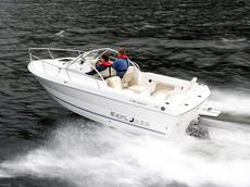 Campion 552i SC 2006 Boat specs