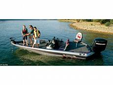 Charger 296 DC 2006 Boat specs