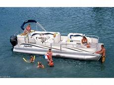 Sweetwater 2586 DC 2006 Boat specs