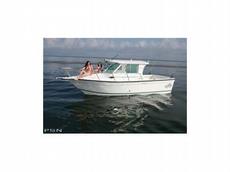 Baha Cruisers 251 GLE I/O 2008 Boat specs