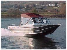 ThunderJet Luxor 2008 Boat specs