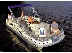 Voyager Marine Express Center Console Fish 2008 Boat specs