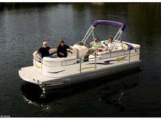 Voyager Marine Supreme Cruise Deluxe 2008 Boat specs