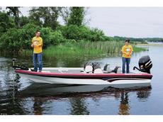 Warrior 208 XRS Bass Dual Console 2008 Boat specs