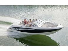 Bayliner 235 BR 2011 Boat specs