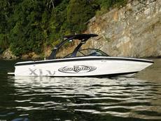 Moomba Mobius XLV 2011 Boat specs