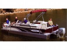 Voyager Marine 22 ft. Express Center Console Fish 2011 Boat specs