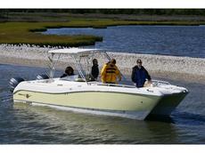 World Cat 270SD Sport Deck 2011 Boat specs