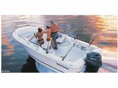 Clearwater 2200 DC 2012 Boat specs