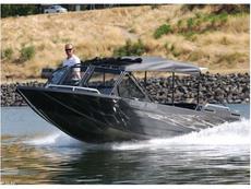 Custom Weld X-Caliber 2012 Boat specs