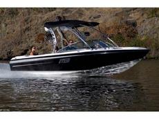 MB Sports B-52 23 Wide Body Classic 2012 Boat specs