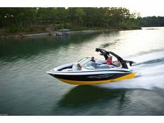 Regal 2300 RX Bowrider 2012 Boat specs