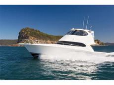 Riviera Yachts 47 Enclosed Flybridge SII 2012 Boat specs