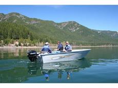 American Angler Lodge 160 2013 Boat specs