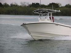 EdgeWater 228CCD 2013 Boat specs