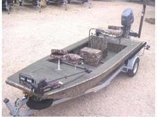 Gator Trax 18 x 62 2013 Boat specs