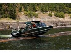 Kingfisher 2375 Torrent V8 2013 Boat specs