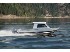 Kingfisher 2425 Experience HT 2013 Boat specs