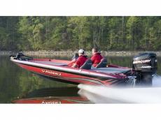 Phoenix Boats 618 Pro 2013 Boat specs