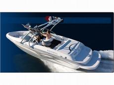 Reinell 207 LS 2013 Boat specs