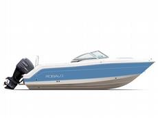Robalo R227 2013 Boat specs