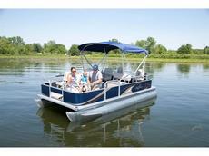 SunChaser Oasis 818 4-PT 2013 Boat specs