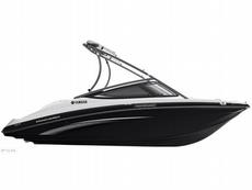 Yamaha AR192 2013 Boat specs