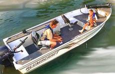 Alumacraft Lunker V 16LTD Mag 2001 Boat specs