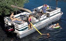 Fisher Freedom 240 DLX 2002 Boat specs