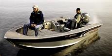 Alumacraft Tournament Pro 175 Tiller 2004 Boat specs