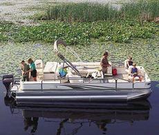 Bennington 2275 FSi 2004 Boat specs