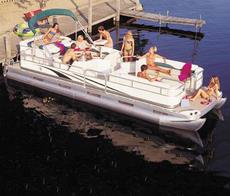 Bennington 257 L 2004 Boat specs