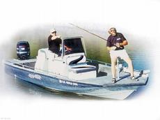 Blue Wave 220 Super Tunnel Behnke  2004 Boat specs