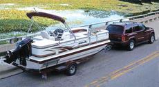 Hurricane Boats FunDeck  196 RE Outboard 2004 Boat specs