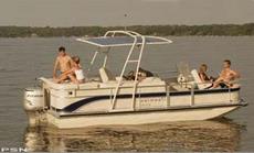 Premier Boats 23 Legend Sport Dek 2004 Boat specs