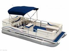Smoker Craft Infinity E-820 CR 2004 Boat specs