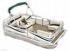 Starcraft Marine Classic 180  2004 Boat specs