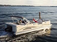Starcraft Marine Elite 226  2004 Boat specs