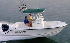 Trophy 2103 Center Console 2004 Boat specs