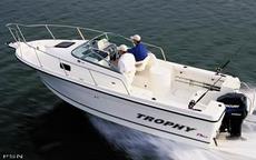 Trophy 2302 Walkaround 2004 Boat specs