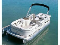 Bennington 2075 RL 2005 Boat specs