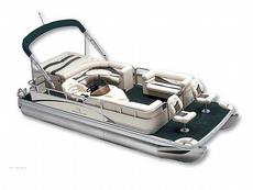 Bennington 2275 LE 2005 Boat specs