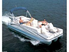 Bennington 2575 RFS I/O 2005 Boat specs